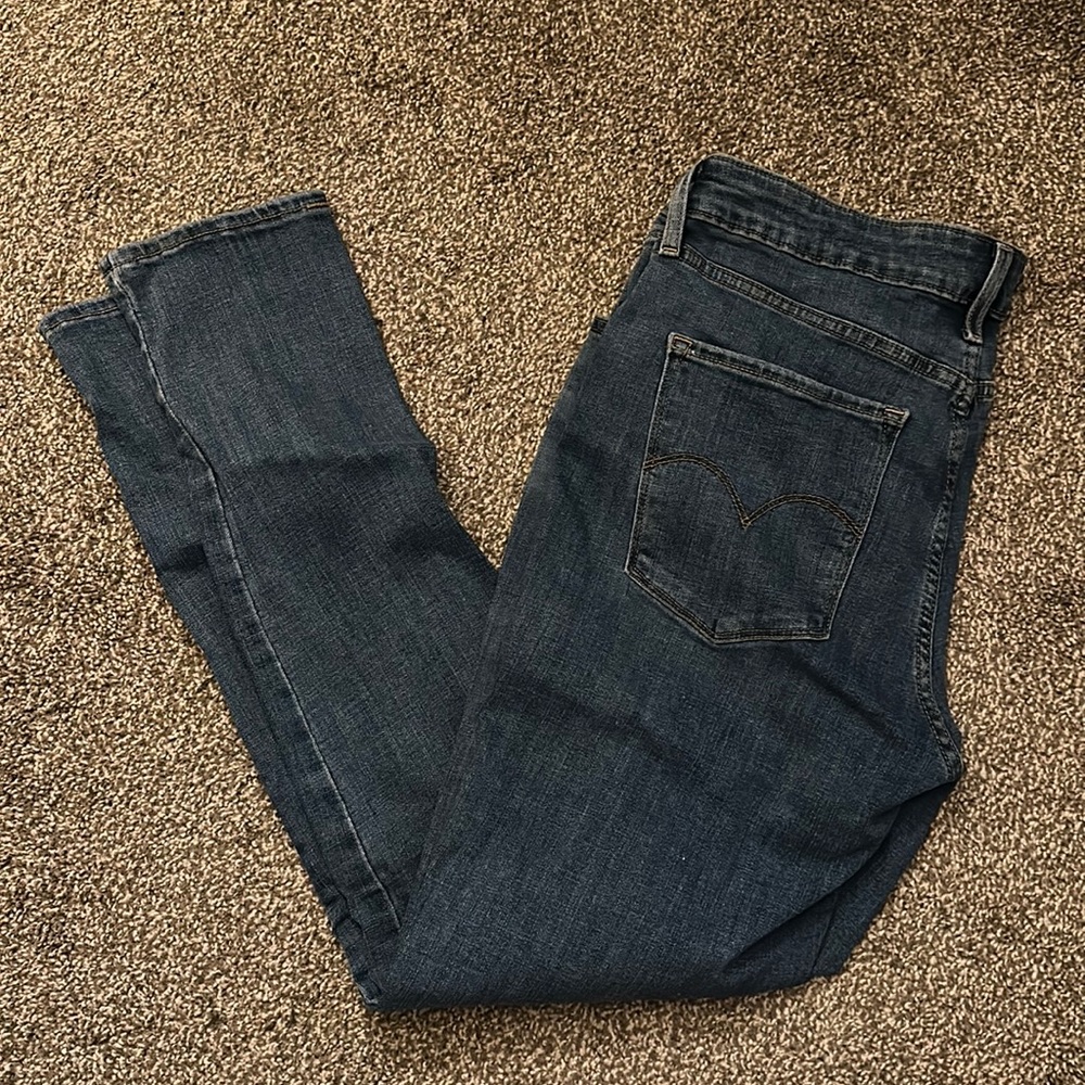 Levis women’s 721 high rise skinny NWOT
